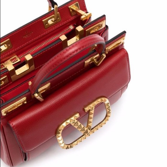 Brand new Valentino purse - beautiful craftsmanships - Picture 3 of 3